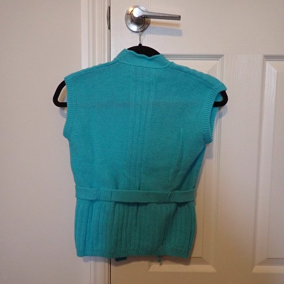 Super cute late 60s/70s sweater vest - Picture 2 of 4